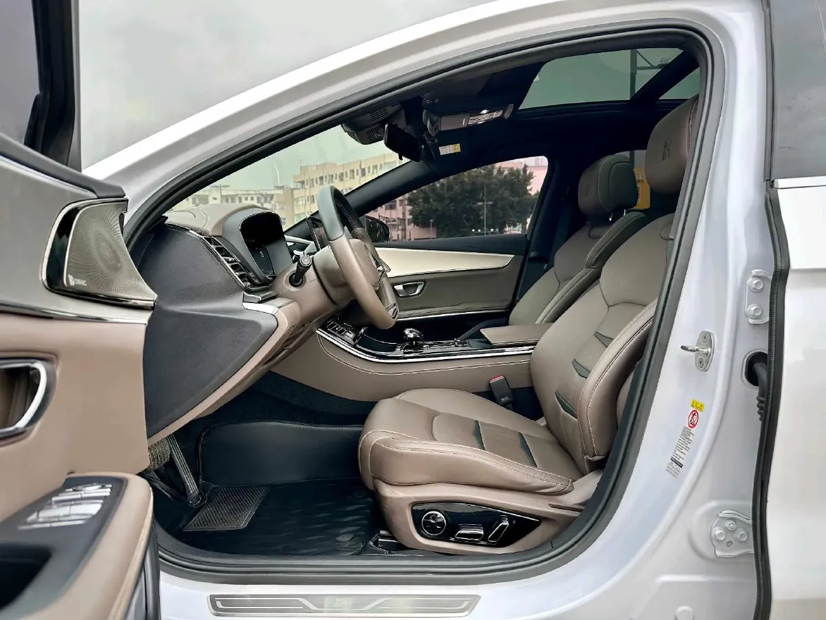 2020 WEY VV7 2.0T 227HP L4 7DCT PHEV,autocango,china used car exporter,china ev exporter,chinese used car exporter,chinese used ev exporter