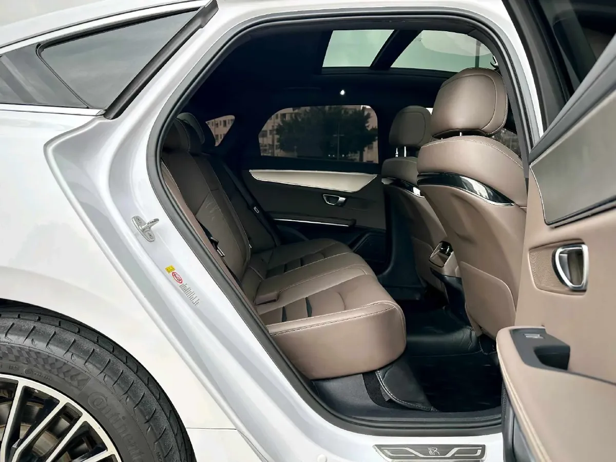 2020 WEY VV7 2.0T 227HP L4 7DCT PHEV,autocango,china used car exporter,china ev exporter,chinese used car exporter,chinese used ev exporter