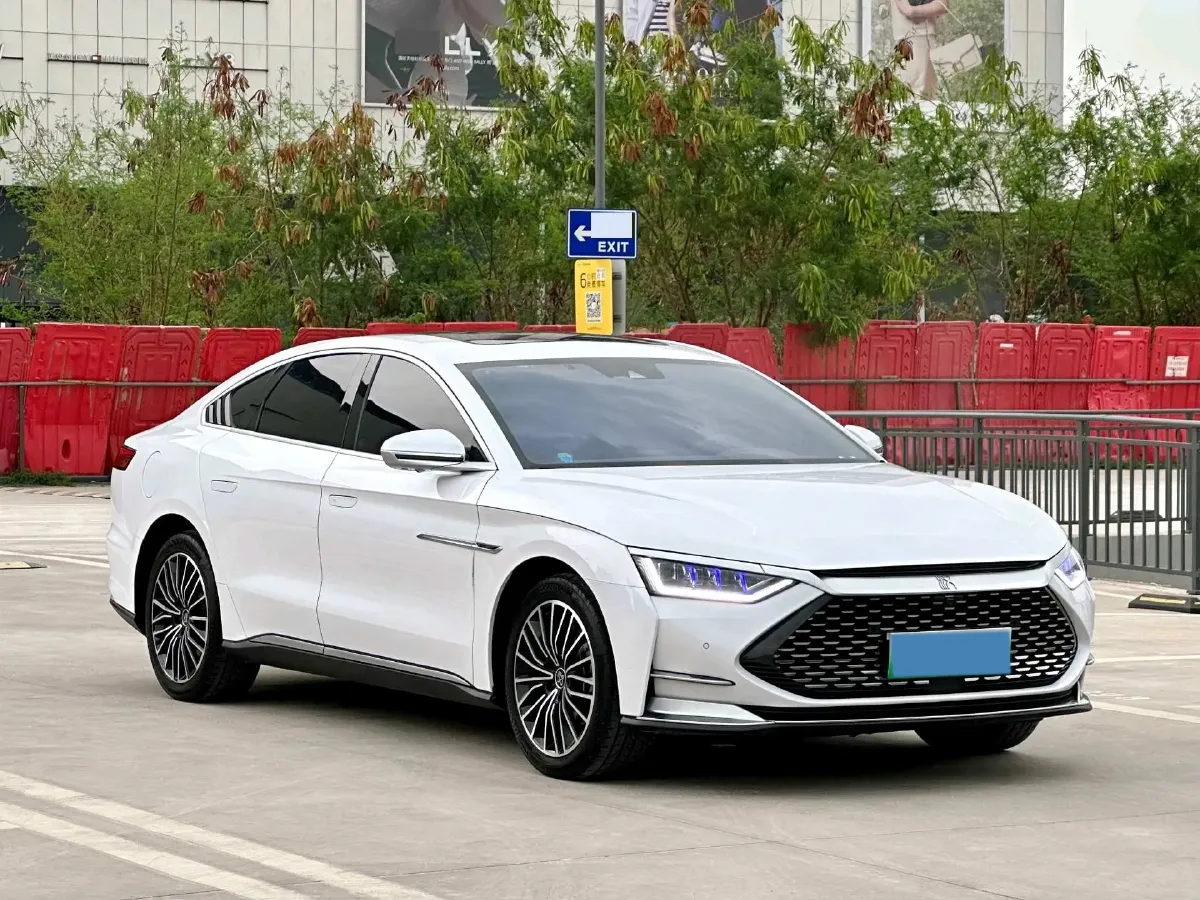2020 WEY VV7 2.0T 227HP L4 7DCT PHEV,autocango,china used car exporter,china ev exporter,chinese used car exporter,chinese used ev exporter
