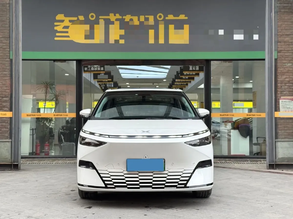 2024 Xpeng X9 BEV 101.5KWH,autocango,china used car exporter,china ev exporter,chinese used car exporter,chinese used ev exporter