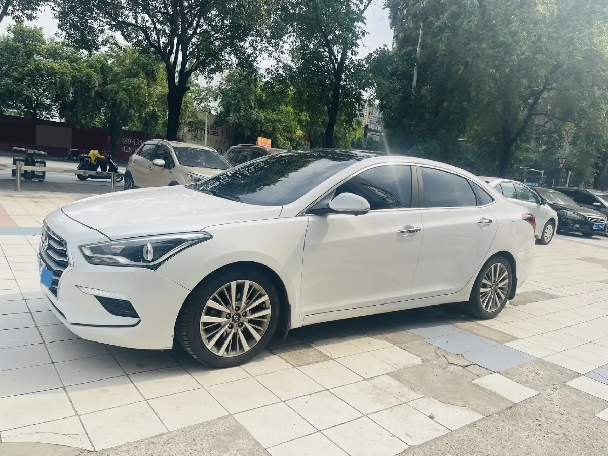 2017 Hyundai Mistra 1.8L 143HP L4 6AT,autocango,china used car exporter,china ev exporter,chinese used car exporter,chinese used ev exporter