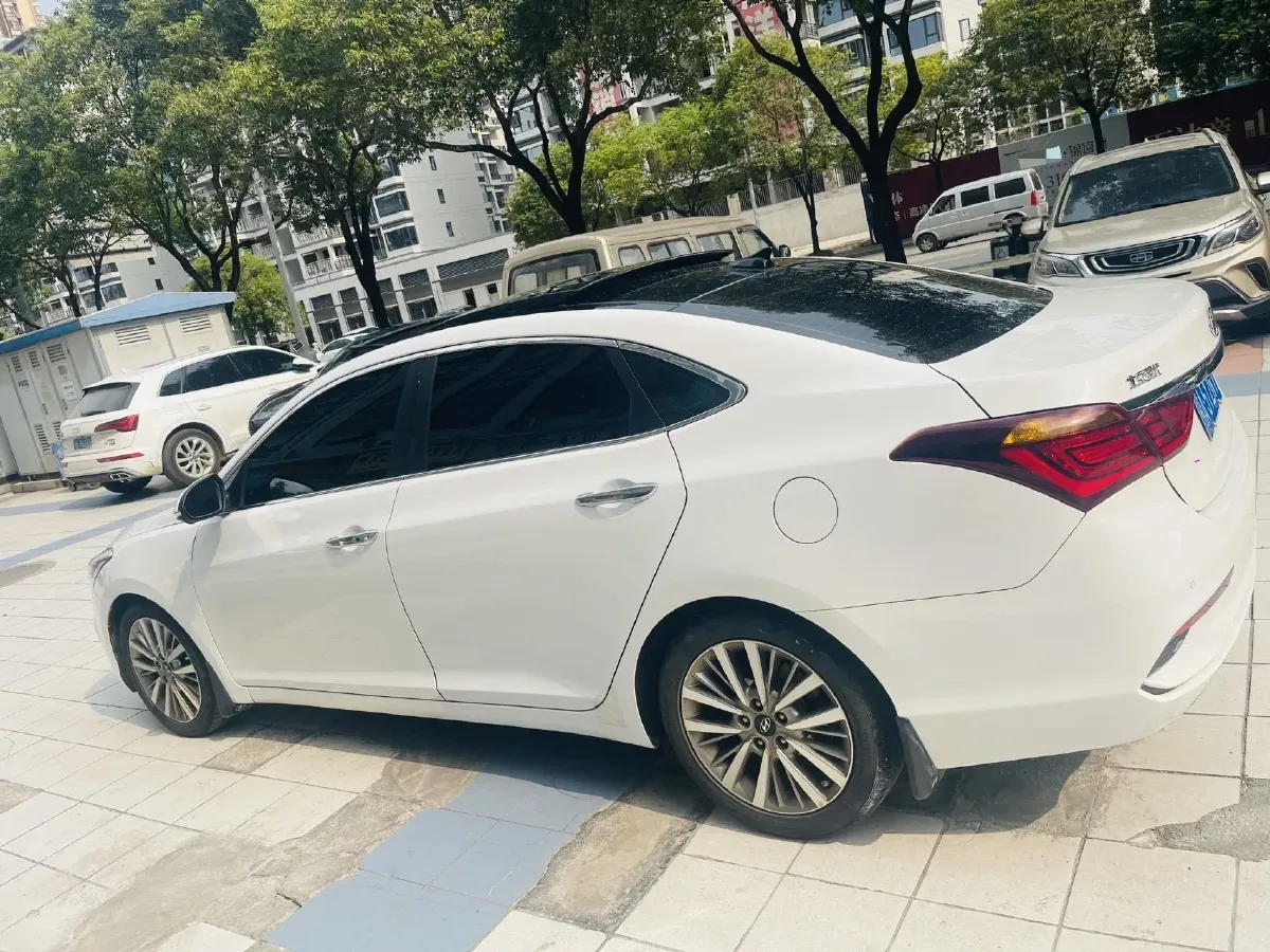 2017 Hyundai Mistra 1.8L 143HP L4 6AT,autocango,china used car exporter,china ev exporter,chinese used car exporter,chinese used ev exporter