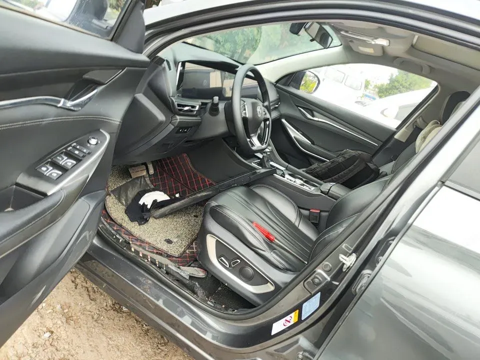 2020 ChangAn CS75 Plus 1.5T 178HP L4 6AT,autocango,china used car exporter,china ev exporter,chinese used car exporter,chinese used ev exporter