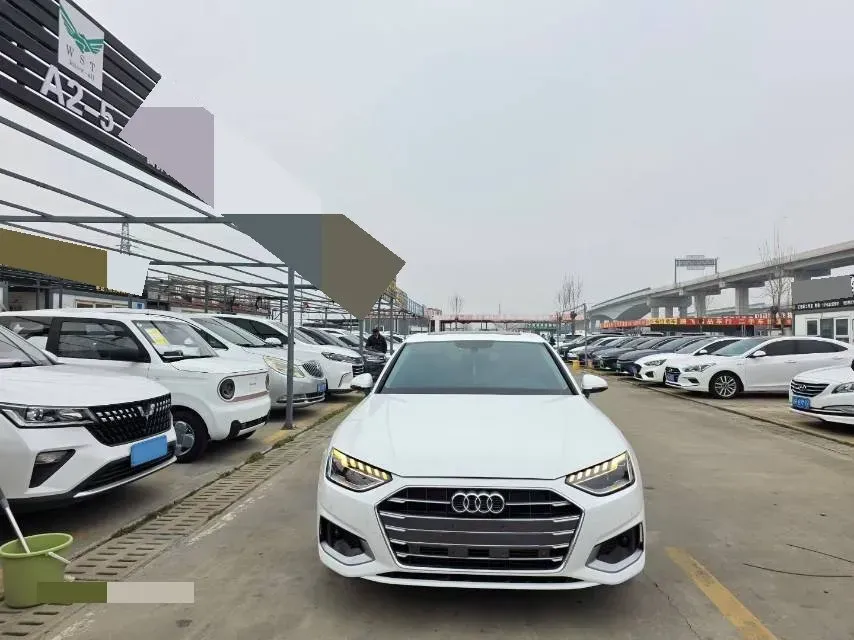 2020 Audi A4L 2.0T 190HP L4 7DCT,autocango,china used car exporter,china ev exporter,chinese used car exporter,chinese used ev exporter