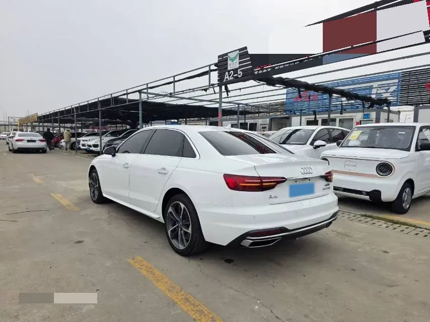 2020 Audi A4L 2.0T 190HP L4 7DCT,autocango,china used car exporter,china ev exporter,chinese used car exporter,chinese used ev exporter