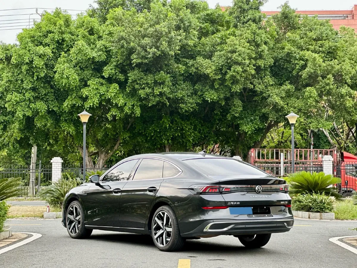 2024 Volkswagen Lamando 1.4T 150HP L4 7DCT,autocango,china used car exporter,china ev exporter,chinese used car exporter,chinese used ev exporter