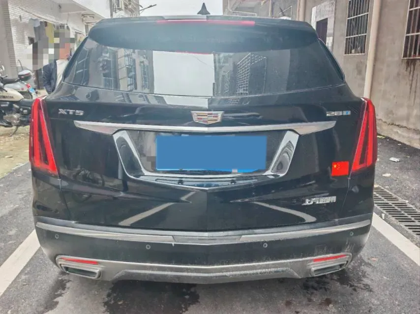 2022 Cadillac XT5 2.0T 237HP L4 9AT,autocango,china used car exporter,china ev exporter,chinese used car exporter,chinese used ev exporter