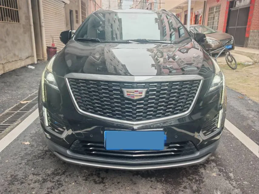 2022 Cadillac XT5 2.0T 237HP L4 9AT,autocango,china used car exporter,china ev exporter,chinese used car exporter,chinese used ev exporter