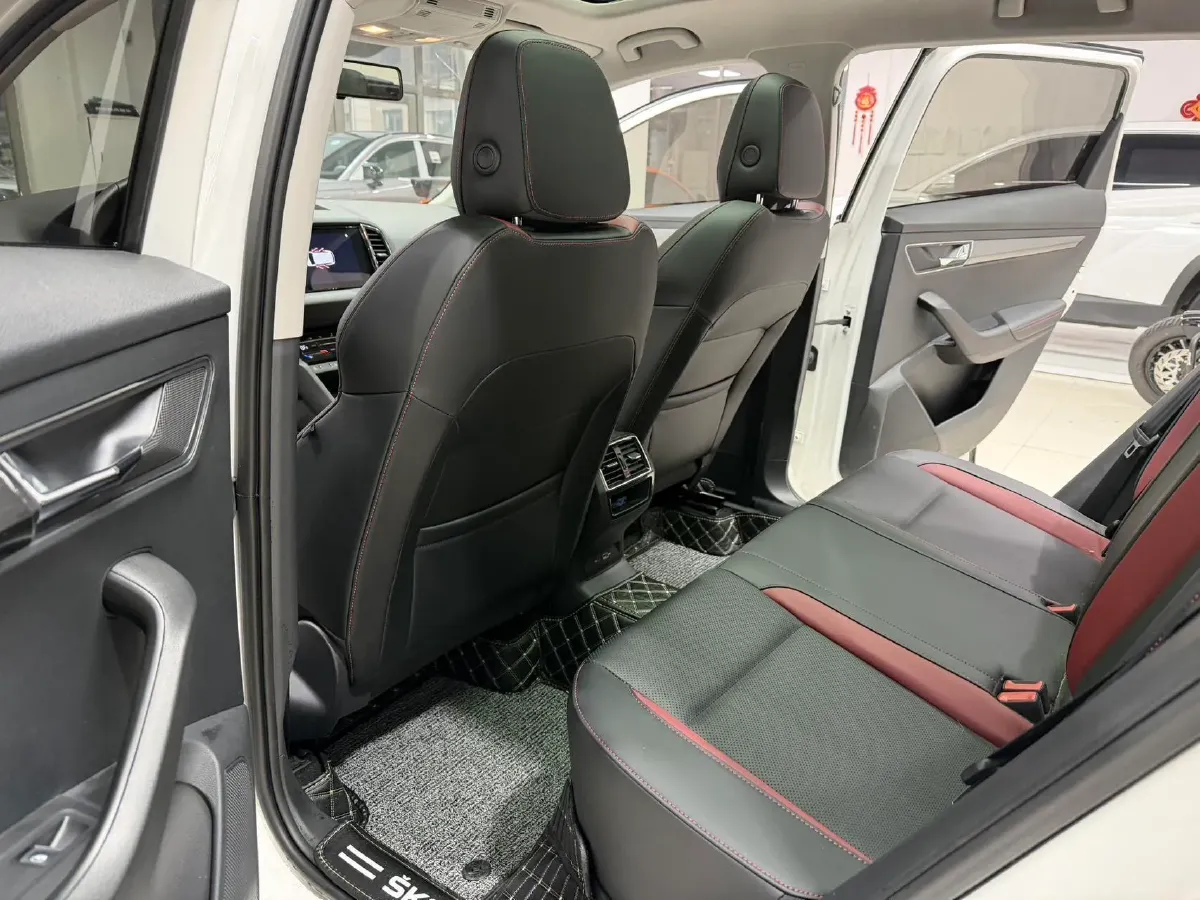 2022 Skoda Karoq 1.4T 150HP L4 7DCT,autocango,china used car exporter,china ev exporter,chinese used car exporter,chinese used ev exporter