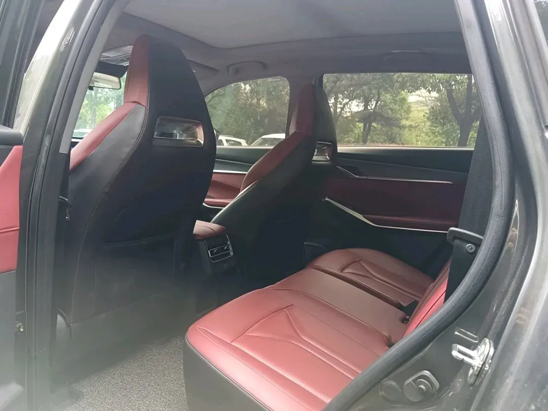 2022 ChangAn CS75 Plus 1.5T 188HP L4 8AT,autocango,china used car exporter,china ev exporter,chinese used car exporter,chinese used ev exporter