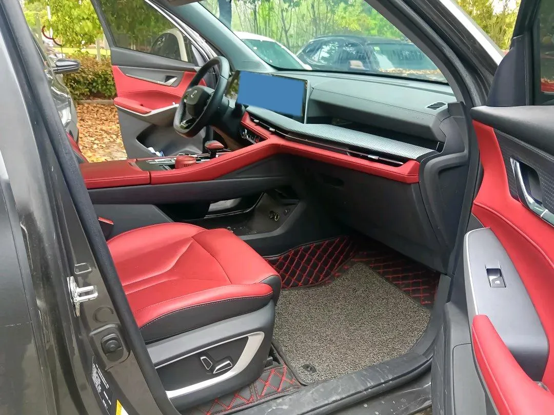 2022 ChangAn CS75 Plus 1.5T 188HP L4 8AT,autocango,china used car exporter,china ev exporter,chinese used car exporter,chinese used ev exporter