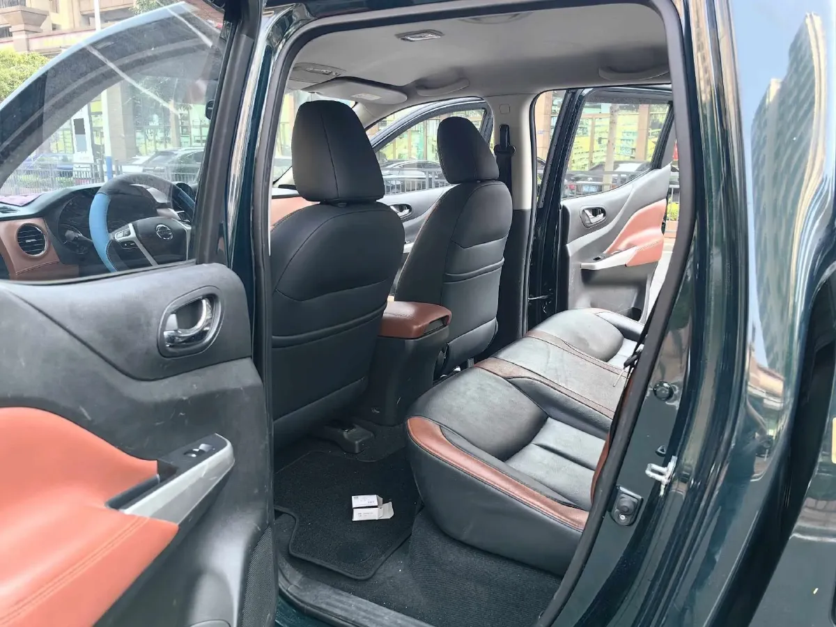 2020 Dongfeng RuiQi 6 2.4L 158HP L4 5MT,autocango,china used car exporter,china ev exporter,chinese used car exporter,chinese used ev exporter