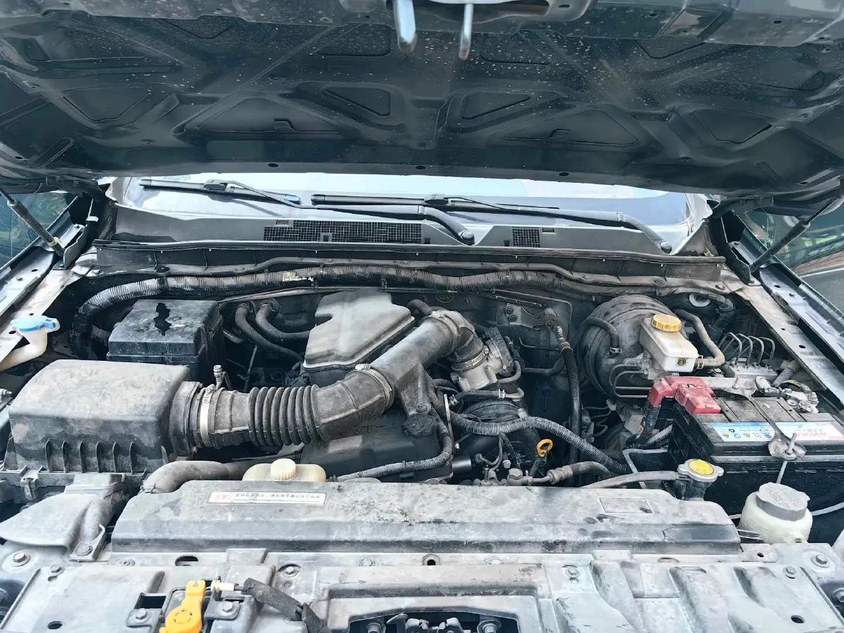 2020 Dongfeng RuiQi 6 2.4L 158HP L4 5MT,autocango,china used car exporter,china ev exporter,chinese used car exporter,chinese used ev exporter