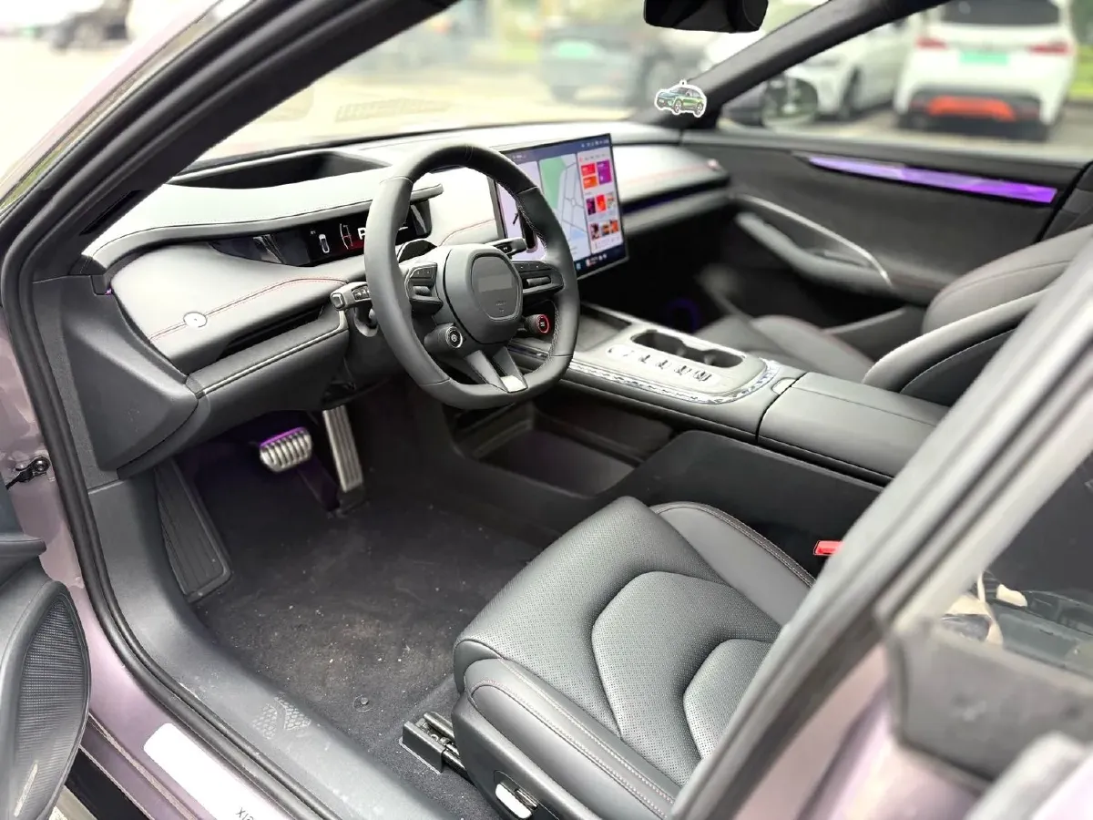 2024 MI SU7 BEV 101KWH,autocango,china used car exporter,china ev exporter,chinese used car exporter,chinese used ev exporter