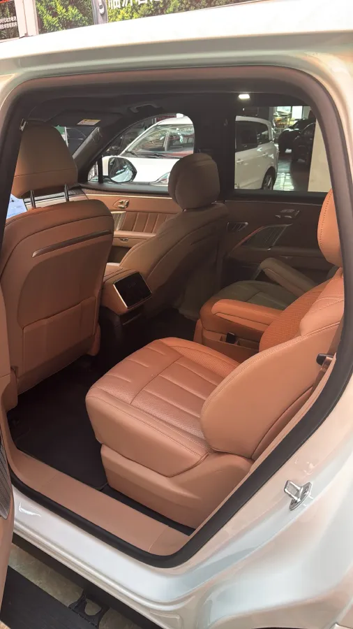 2025 ONVO L90 BEV,autocango,china used car exporter,china ev exporter,chinese used car exporter,chinese used ev exporter