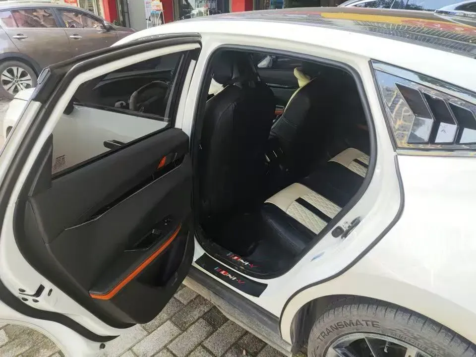 2022 ChangAn UNI-V 1.5T 188HP L4 7DCT,autocango,china used car exporter,china ev exporter,chinese used car exporter,chinese used ev exporter