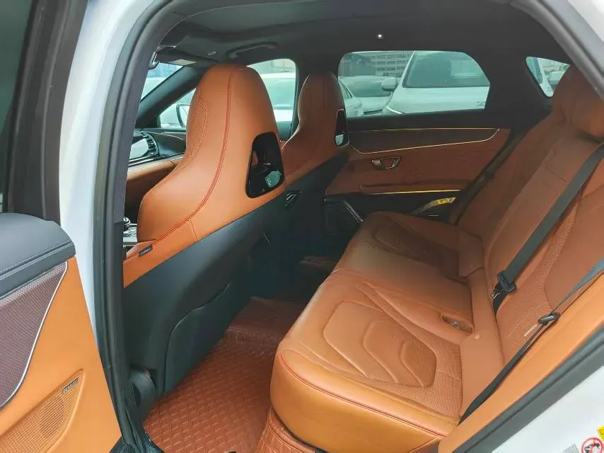 2022 Volkswagen Tiguan L 2.0T 186HP L4 7DCT,autocango,china used car exporter,china ev exporter,chinese used car exporter,chinese used ev exporter