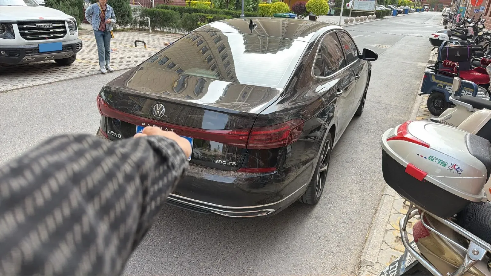 2025 Volkswagen Passat 2.0T 220HP L4 7DCT,autocango,china used car exporter,china ev exporter,chinese used car exporter,chinese used ev exporter