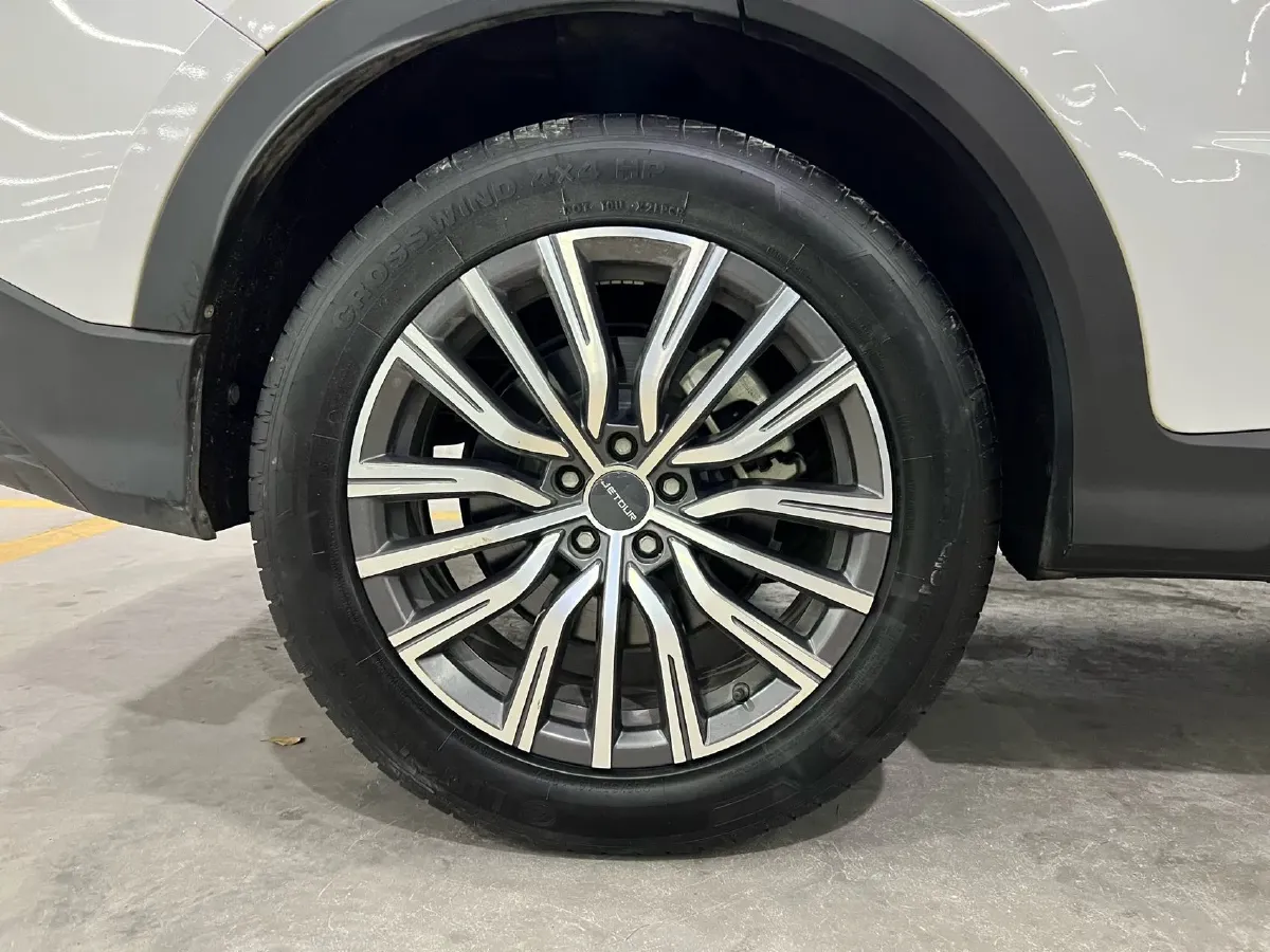 2023 ChangAn Oshan X7 Plus 1.5T 188HP L4 7DCT,autocango,china used car exporter,china ev exporter,chinese used car exporter,chinese used ev exporter