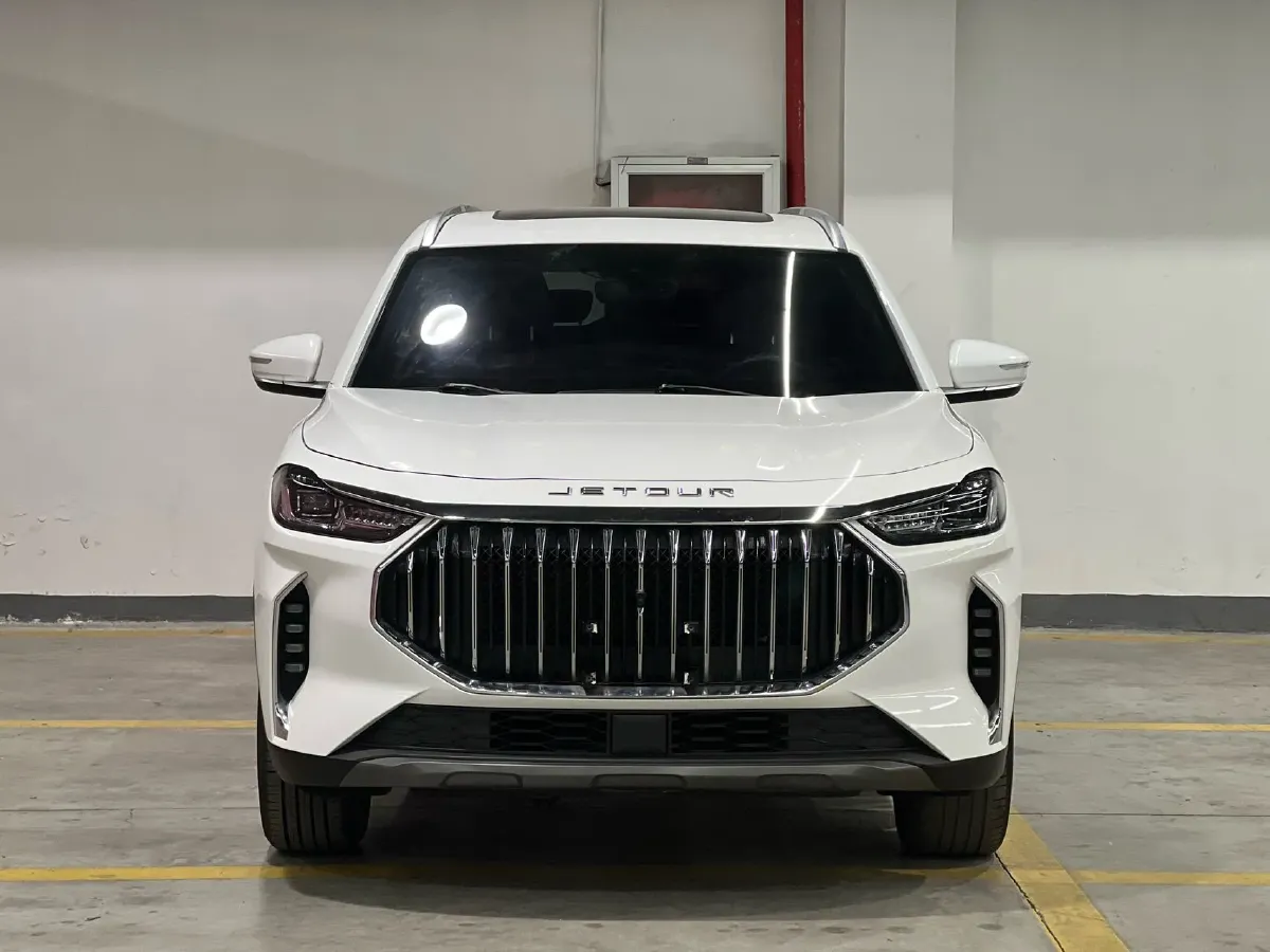 2023 ChangAn Oshan X7 Plus 1.5T 188HP L4 7DCT,autocango,china used car exporter,china ev exporter,chinese used car exporter,chinese used ev exporter