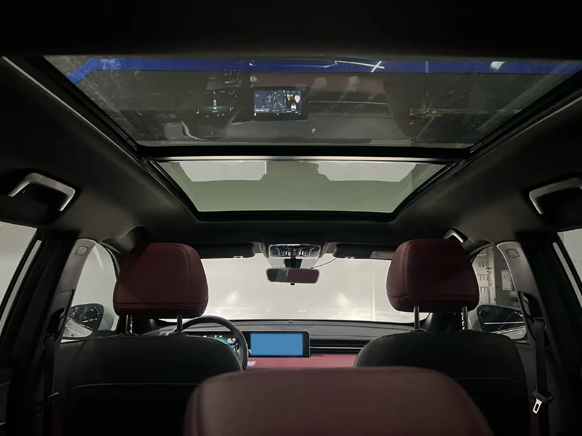 2023 ChangAn Oshan X7 Plus 1.5T 188HP L4 7DCT,autocango,china used car exporter,china ev exporter,chinese used car exporter,chinese used ev exporter