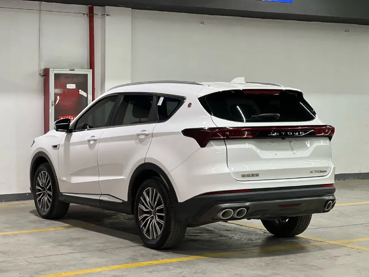2023 ChangAn Oshan X7 Plus 1.5T 188HP L4 7DCT,autocango,china used car exporter,china ev exporter,chinese used car exporter,chinese used ev exporter