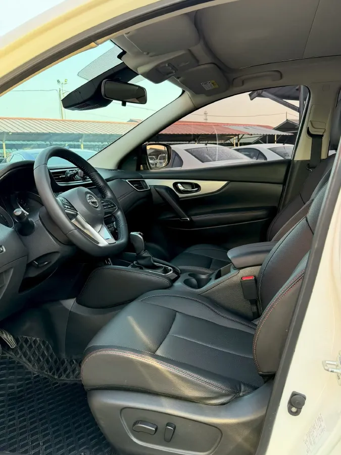 2023 Nissan Qashqai 2.0L 151HP L4 CVT,autocango,china used car exporter,china ev exporter,chinese used car exporter,chinese used ev exporter