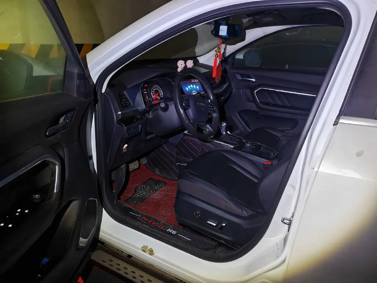 2018 Haval H6 1.5T 169HP L4 7DCT,autocango,china used car exporter,china ev exporter,chinese used car exporter,chinese used ev exporter