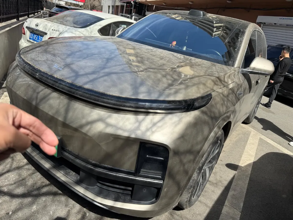 2023 Li L8 Range Extended 154HP REEV 40.9KWH,autocango,china used car exporter,china ev exporter,chinese used car exporter,chinese used ev exporter