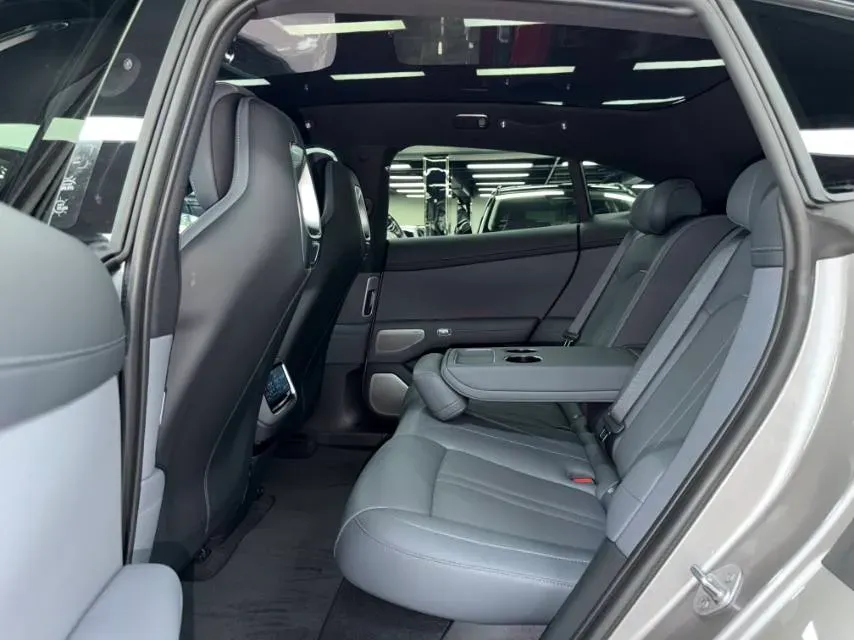 2025 MI YU7 BEV,autocango,china used car exporter,china ev exporter,chinese used car exporter,chinese used ev exporter