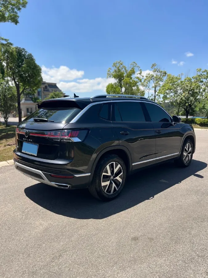 2025 Volkswagen Tayron 1.5T 160HP L4 7DCT,autocango,china used car exporter,china ev exporter,chinese used car exporter,chinese used ev exporter