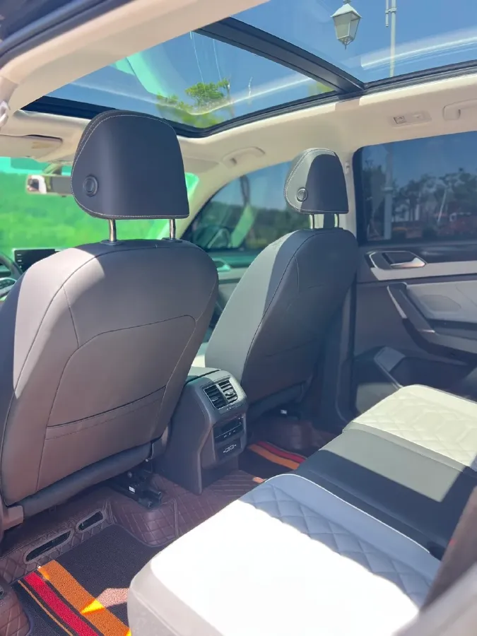 2025 Volkswagen Tayron 1.5T 160HP L4 7DCT,autocango,china used car exporter,china ev exporter,chinese used car exporter,chinese used ev exporter