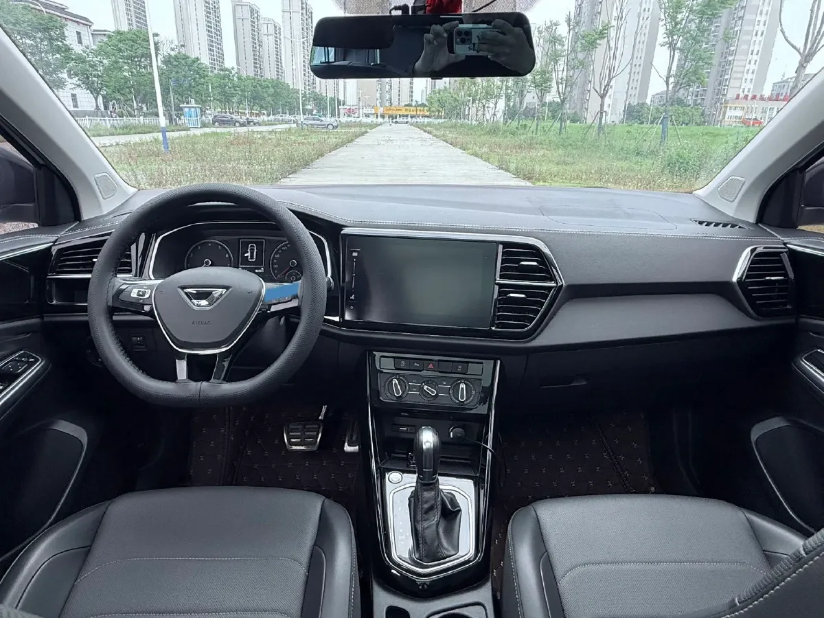 2021 Jetta VS7 1.4T 150HP L4 6AT,autocango,china used car exporter,china ev exporter,chinese used car exporter,chinese used ev exporter