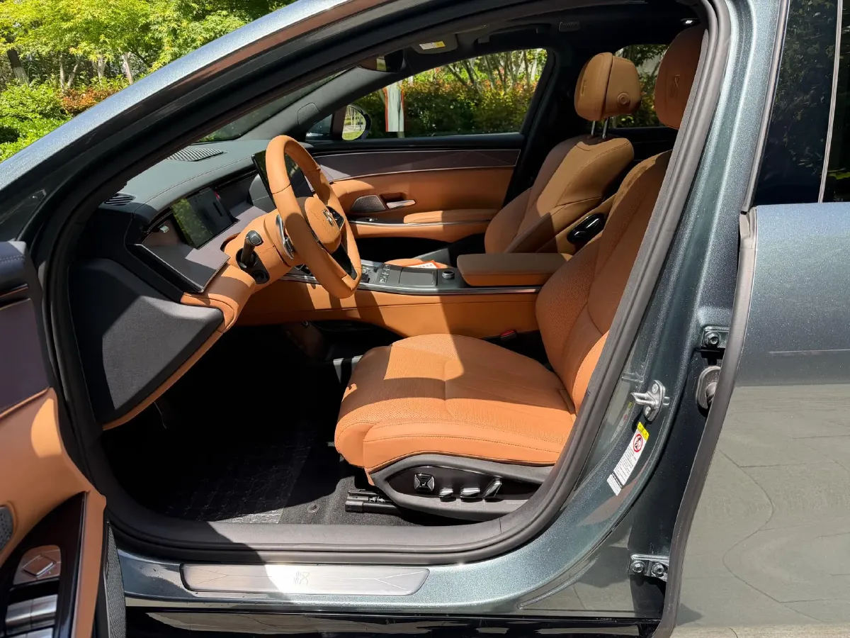 2025 BYD HanL 1.5T 156HP L4 E-CVT PHEV,autocango,china used car exporter,china ev exporter,chinese used car exporter,chinese used ev exporter