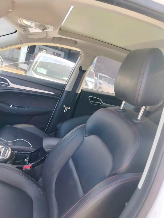 2020 MG ZS 1.5L 120HP L4 CVT,autocango,china used car exporter,china ev exporter,chinese used car exporter,chinese used ev exporter