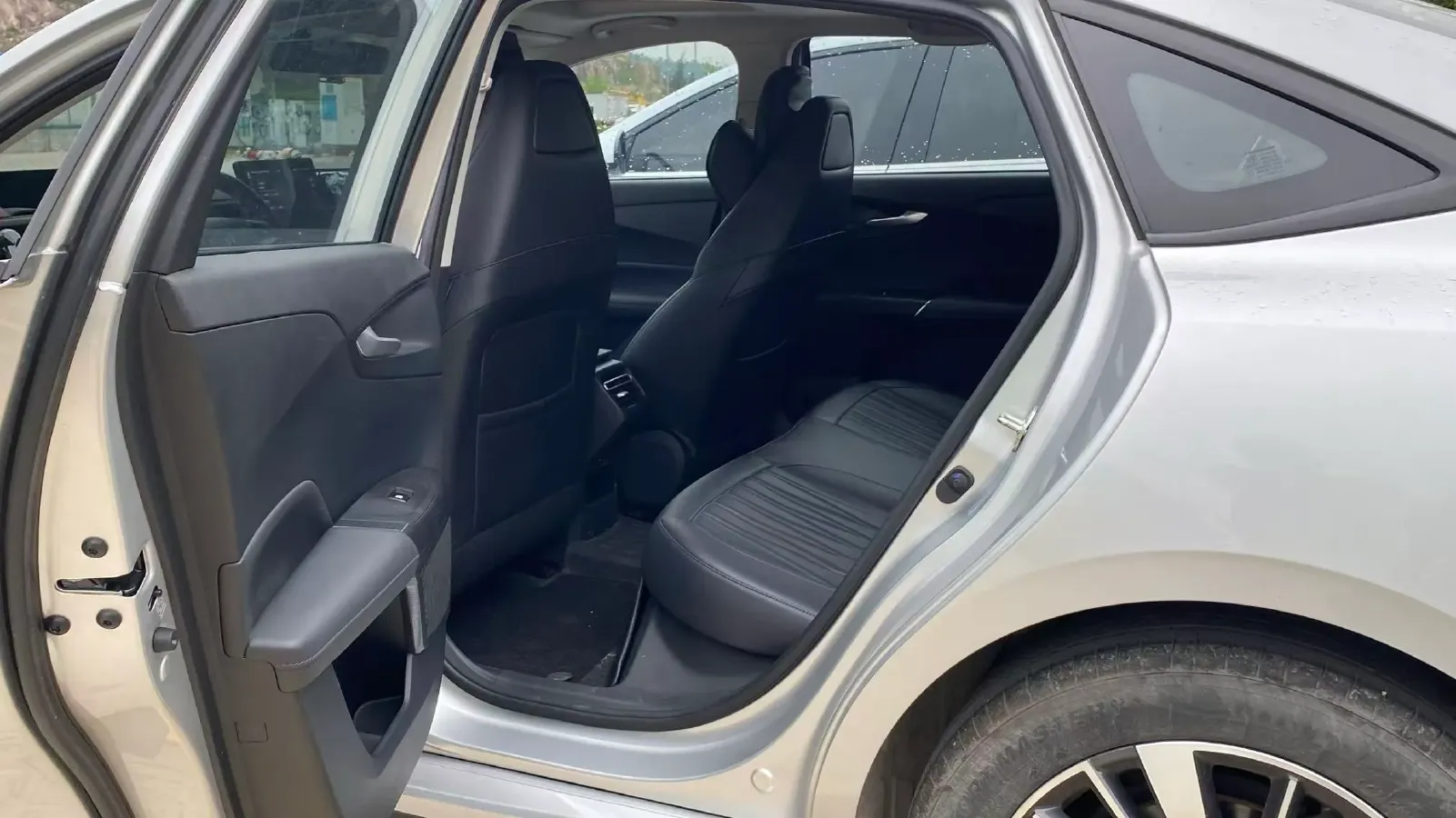 2024 ChangAn QiYuan A05 1.5L 110HP L4 E-CVT PHEV 9.07KWH,autocango,china used car exporter,china ev exporter,chinese used car exporter,chinese used ev exporter