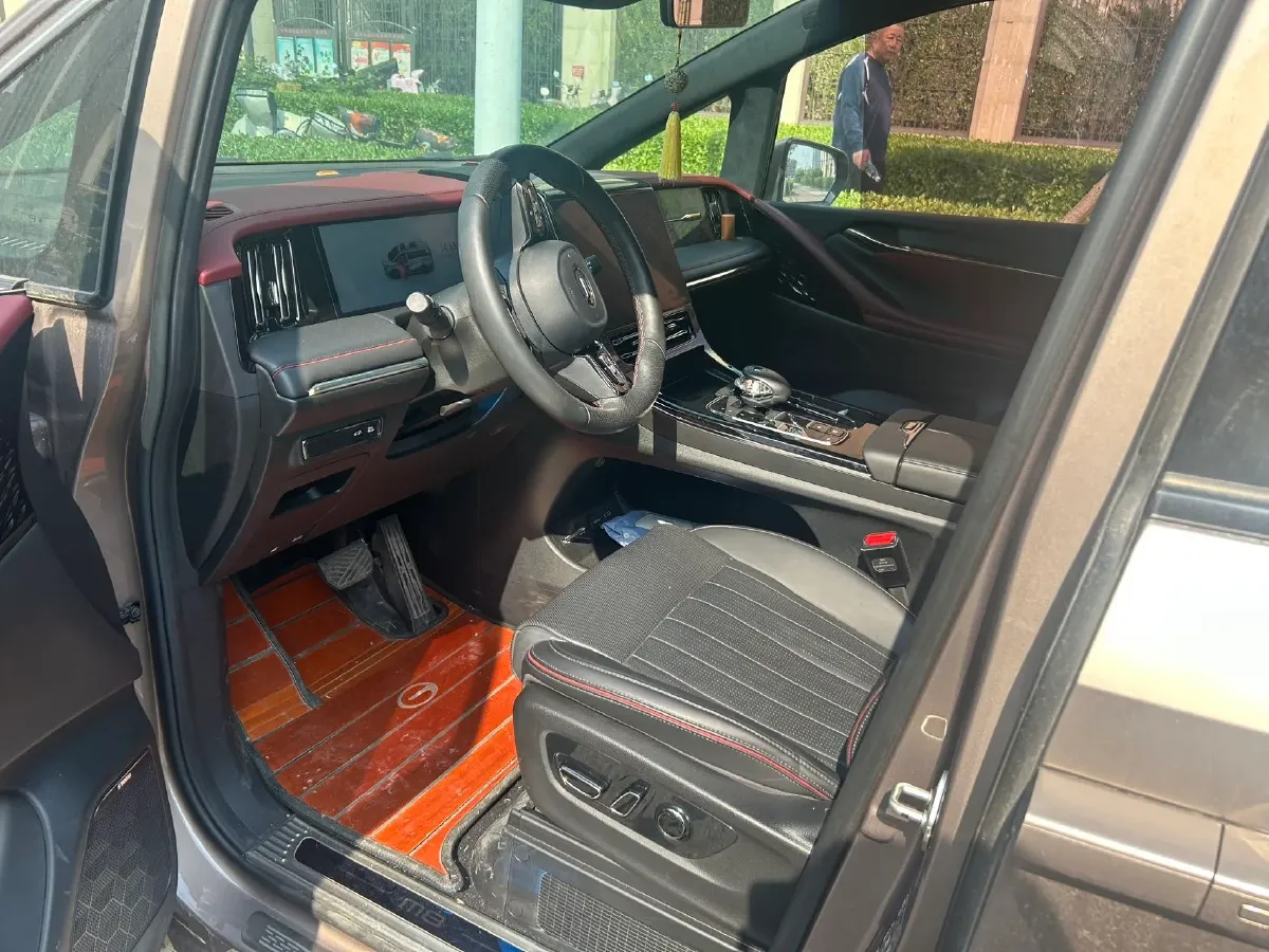 2023 GAC Trumpchi M8 2.0T 190HP L4 E-CVT Hybrid,autocango,china used car exporter,china ev exporter,chinese used car exporter,chinese used ev exporter