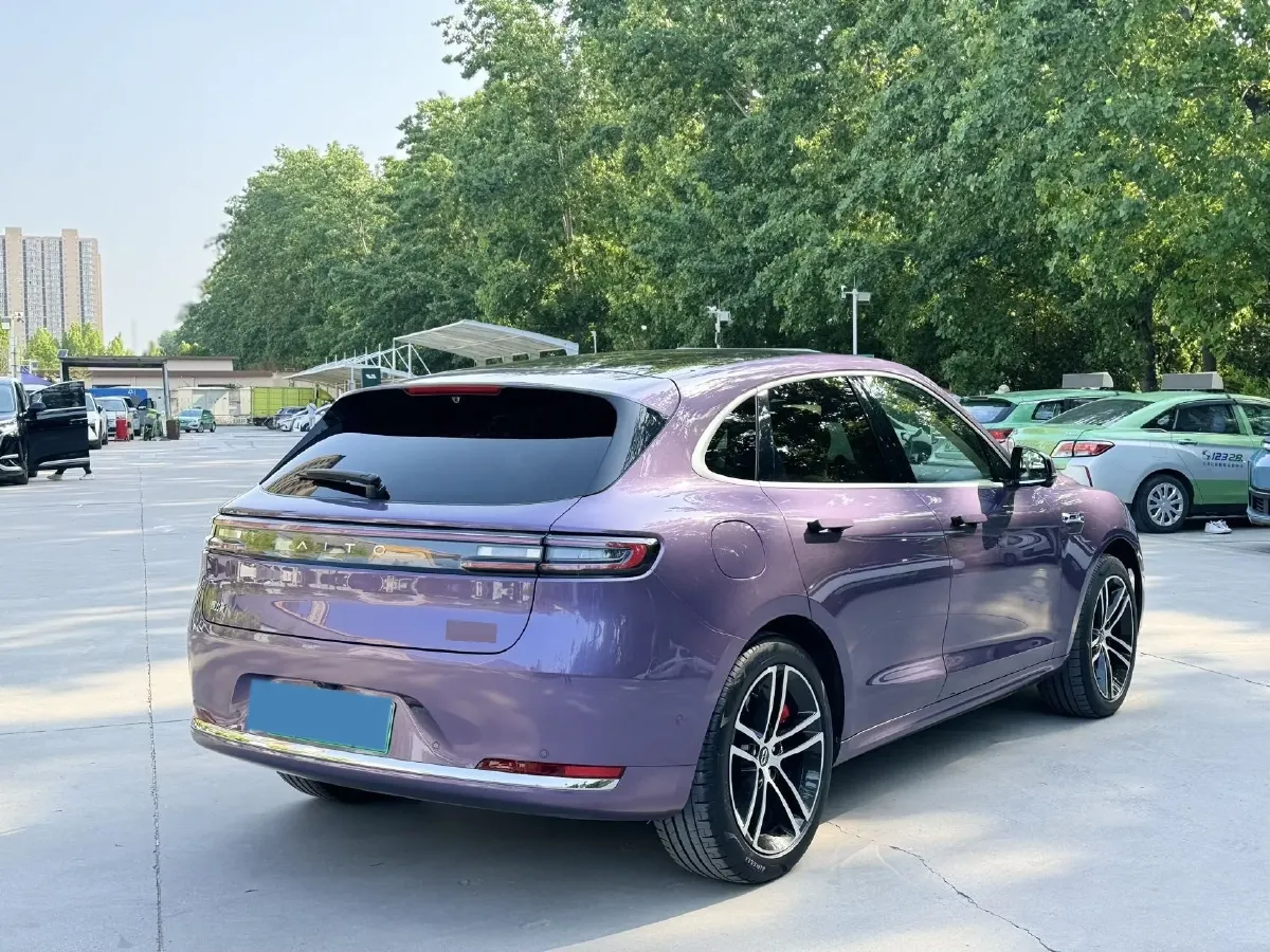 2025 AITO AITO M5 1.5T 152HP L4 REEV 42KWH,autocango,china used car exporter,china ev exporter,chinese used car exporter,chinese used ev exporter