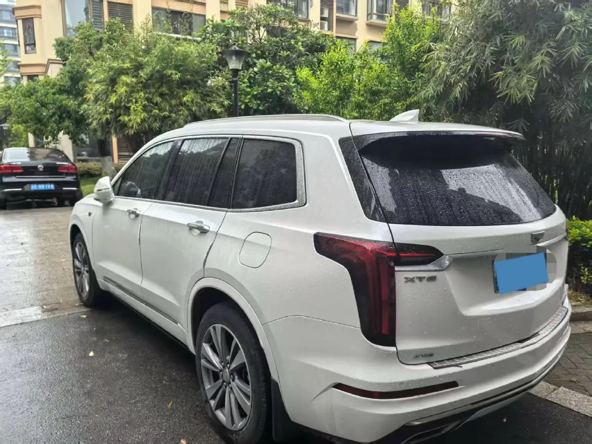2021 Cadillac XT6 2.0T 237HP L4 9AT,autocango,china used car exporter,china ev exporter,chinese used car exporter,chinese used ev exporter