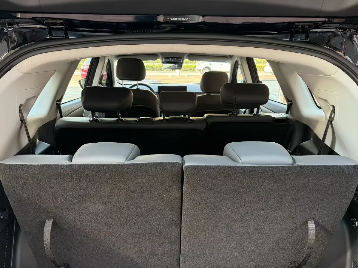 2023 Chery Tiggo 9 2.0T 261HP L4 8AT,autocango,china used car exporter,china ev exporter,chinese used car exporter,chinese used ev exporter