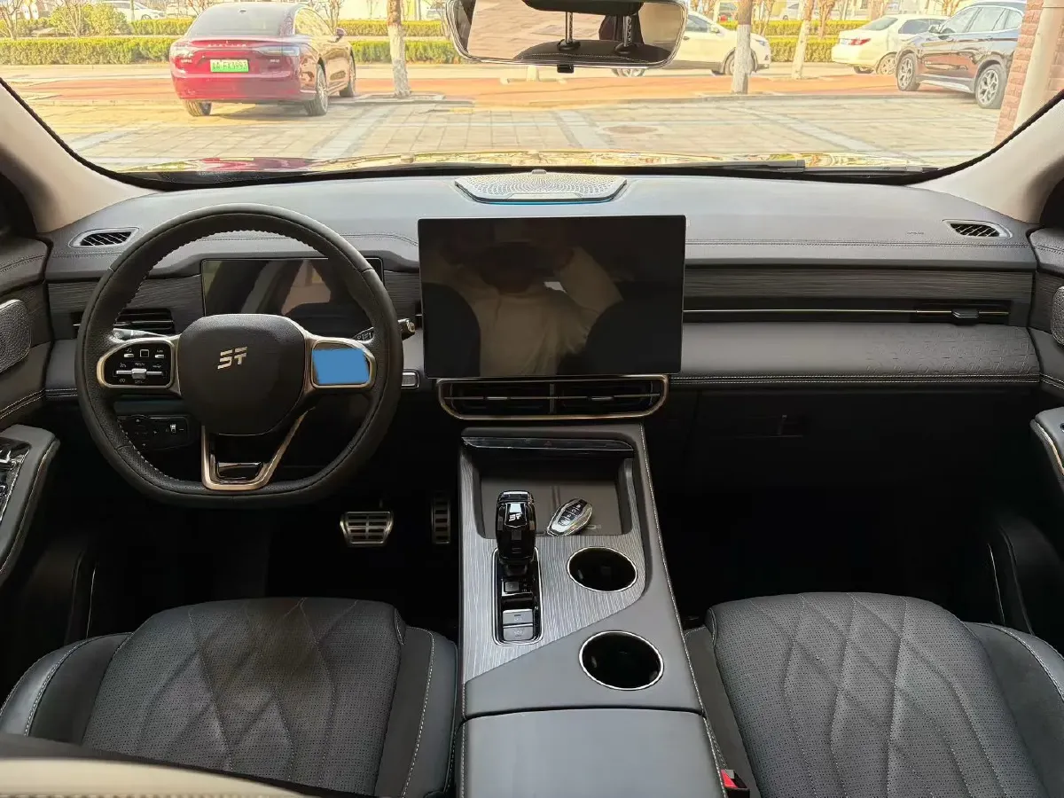 2023 Chery Tiggo 9 2.0T 261HP L4 8AT,autocango,china used car exporter,china ev exporter,chinese used car exporter,chinese used ev exporter