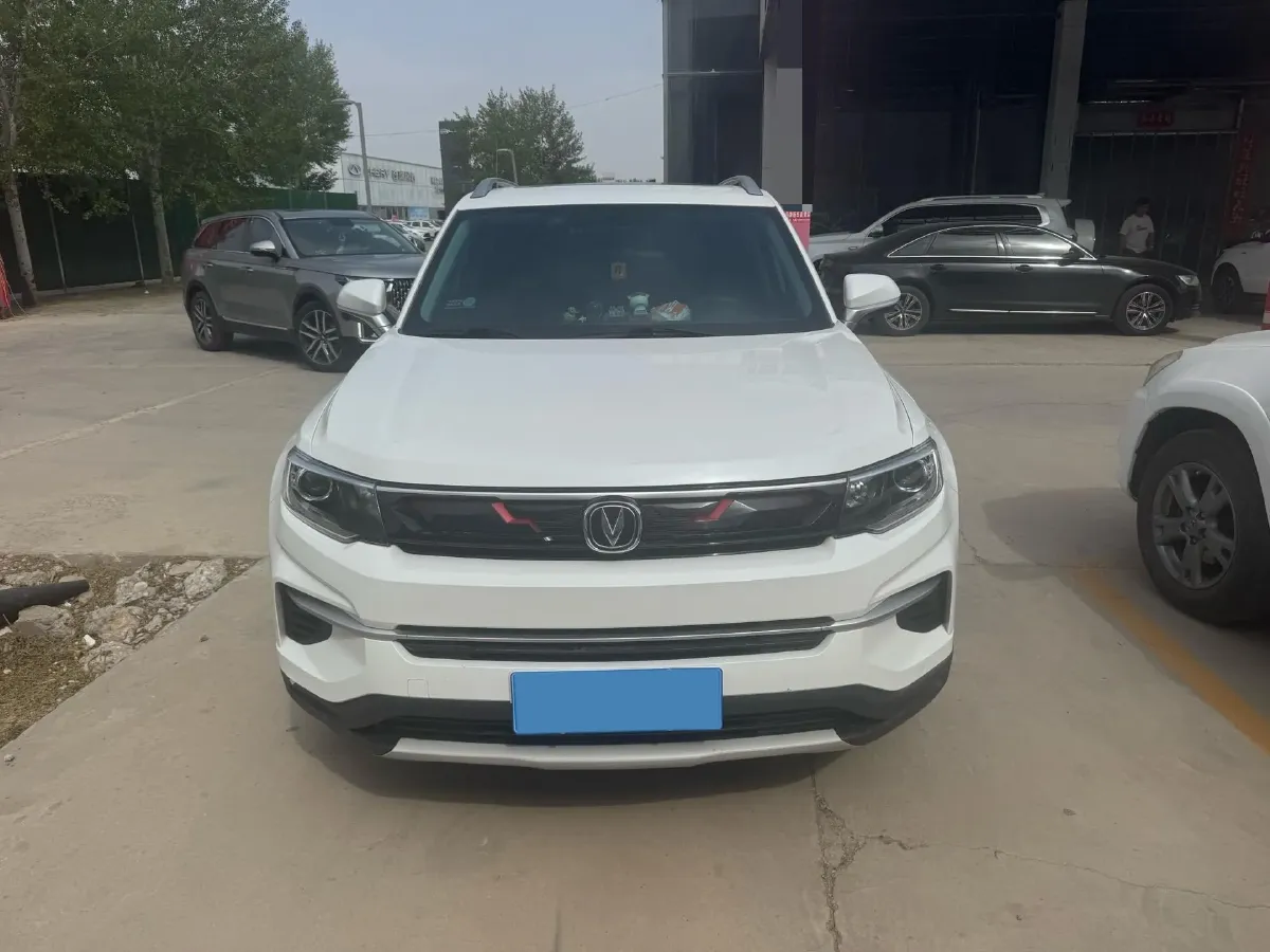 2019 ChangAn CS35 Plus 1.4T 158HP L4 7DCT,autocango,china used car exporter,china ev exporter,chinese used car exporter,chinese used ev exporter