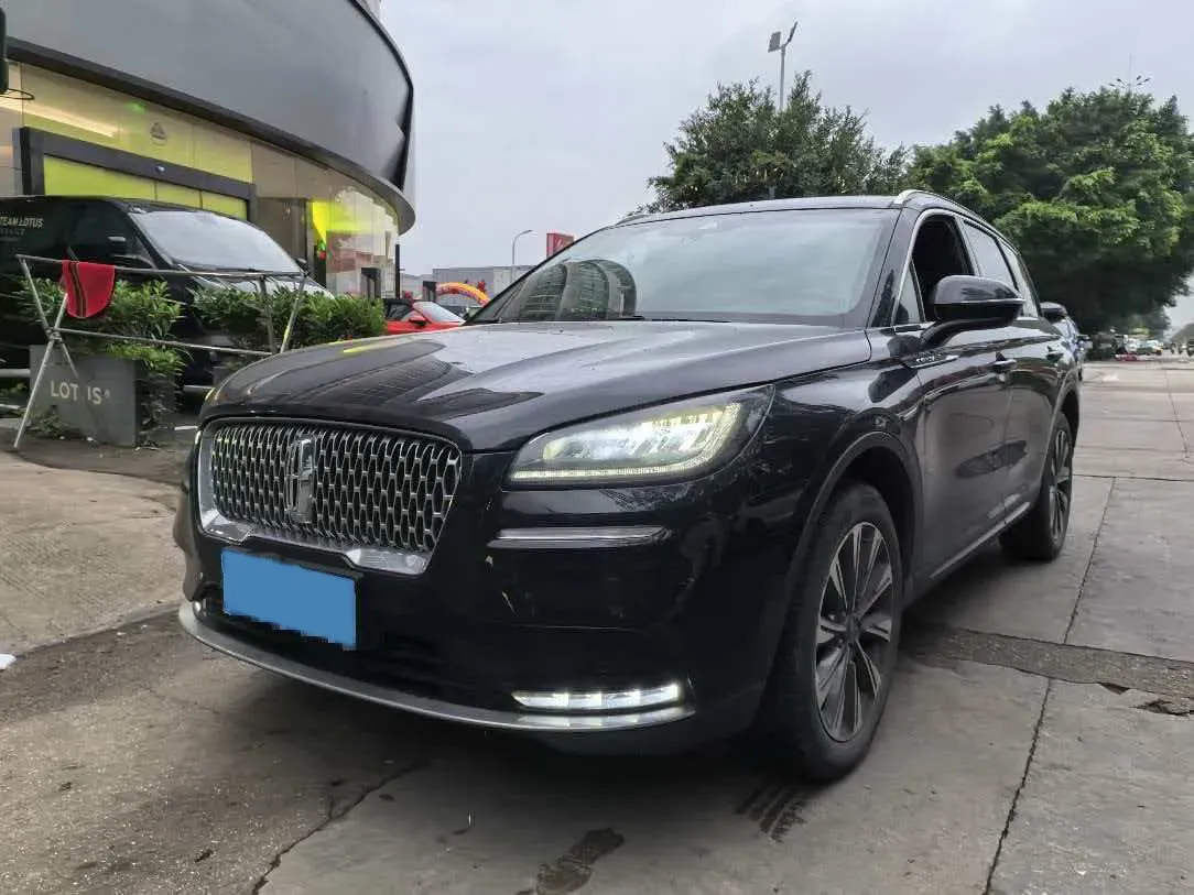 2022 Lincoln Corsair 2.0T 245HP L4 8AT,autocango,china used car exporter,china ev exporter,chinese used car exporter,chinese used ev exporter