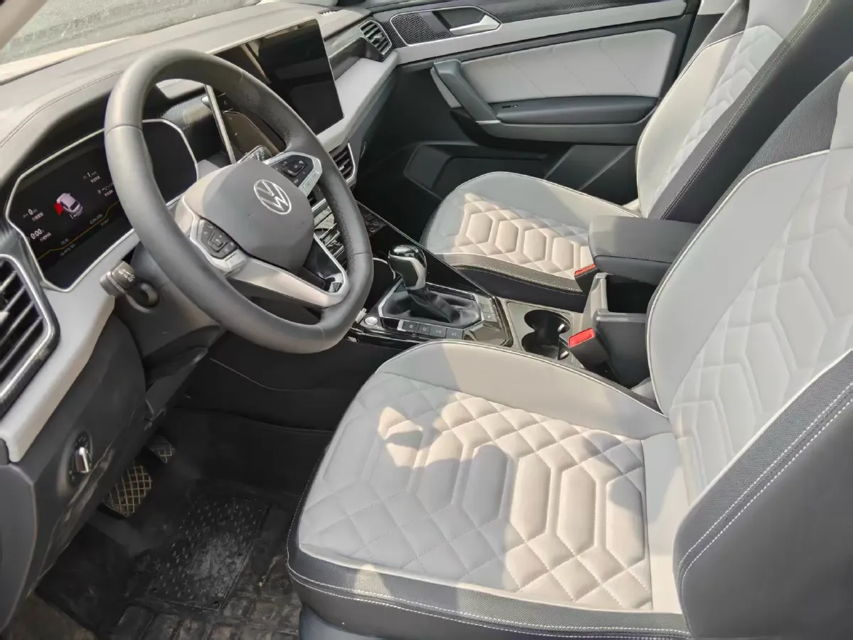 2025 Volkswagen Tayron 1.5T 160HP L4 7DCT,autocango,china used car exporter,china ev exporter,chinese used car exporter,chinese used ev exporter