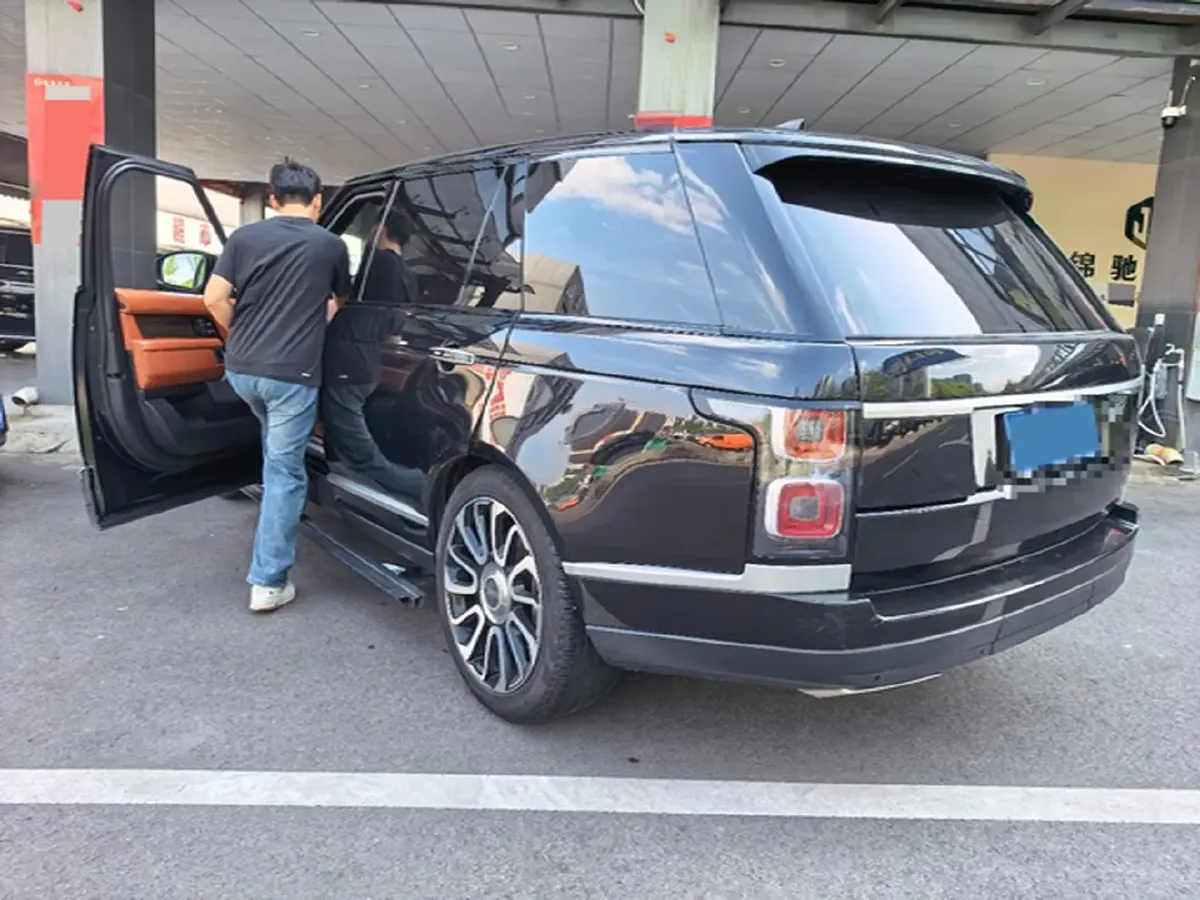 2019 Land Rover Range Rover 3.0T 381HP V6 8AT,autocango,china used car exporter,china ev exporter,chinese used car exporter,chinese used ev exporter