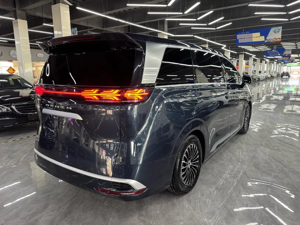 2022 Mercedes-Benz GLC Class 2.0T 197HP L4 9AT,autocango,china used car exporter,china ev exporter,chinese used car exporter,chinese used ev exporter