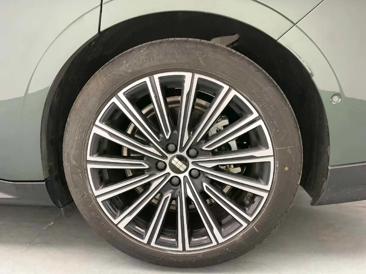 2025 Geely Galaxy Starshine 8 1.5T 163HP L4 3DHT PHEV 27.69KWH,autocango,china used car exporter,china ev exporter,chinese used car exporter,chinese used ev exporter