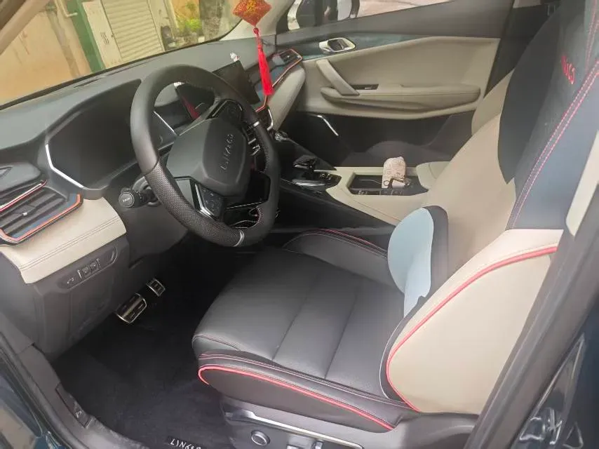 2020 LYNK&CO 06 1.5T 177HP L3 7DCT,autocango,china used car exporter,china ev exporter,chinese used car exporter,chinese used ev exporter