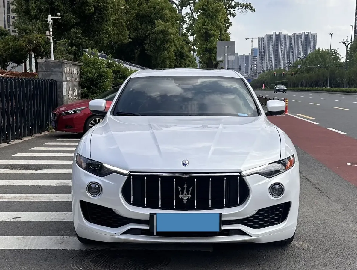 2019 Maserati Levante 3.0T 430HP V6 8AT,autocango,china used car exporter,china ev exporter,chinese used car exporter,chinese used ev exporter