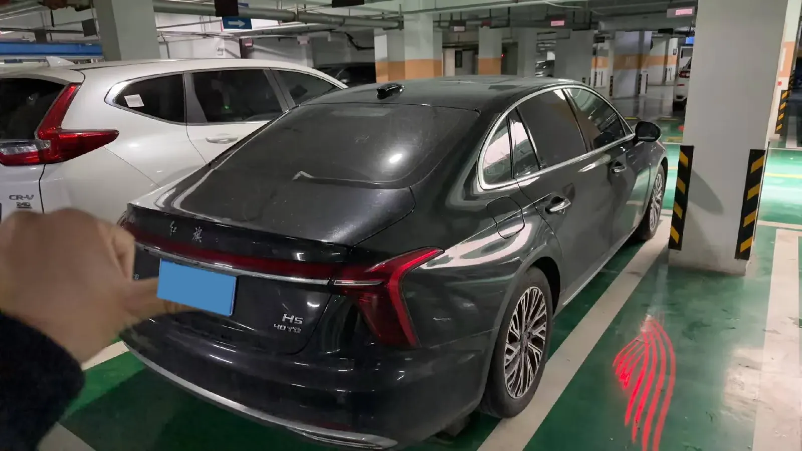 2022 HongQi H5 1.8T 197HP L4 6AT,autocango,china used car exporter,china ev exporter,chinese used car exporter,chinese used ev exporter